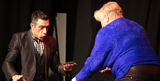 spectacle lazzo illusionniste